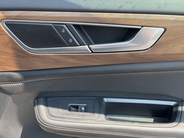 used 2024 Volkswagen Atlas car, priced at $33,500