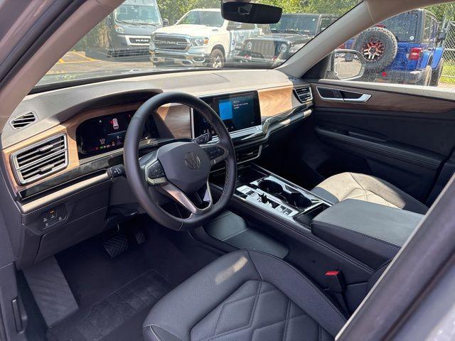 used 2024 Volkswagen Atlas car, priced at $33,500