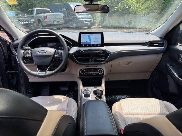 used 2022 Ford Escape car, priced at $26,000