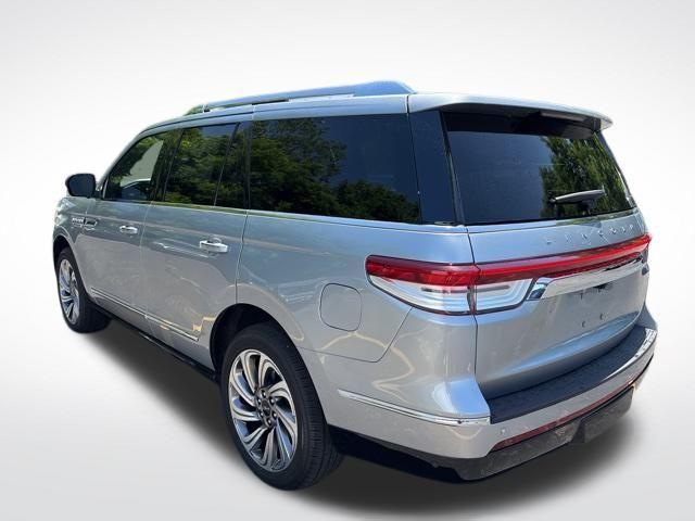 used 2024 Lincoln Navigator car, priced at $81,000