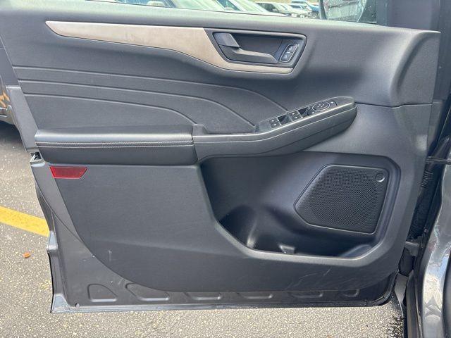 used 2022 Ford Escape car, priced at $20,339