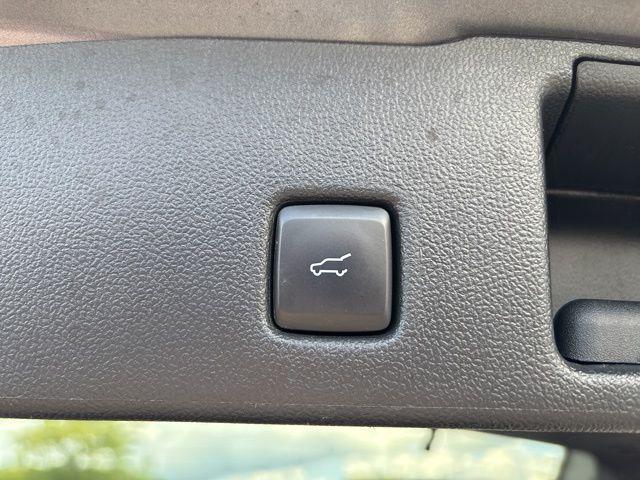 used 2022 Ford Escape car, priced at $20,339