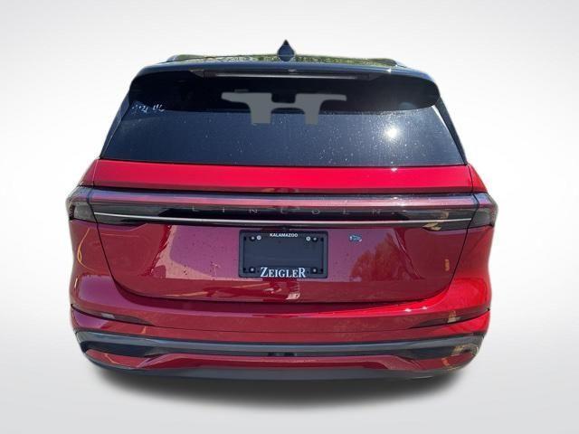 new 2024 Lincoln Nautilus car