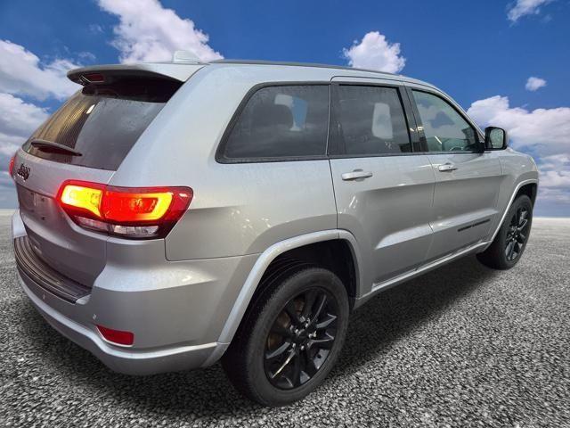 used 2021 Jeep Grand Cherokee car, priced at $28,500