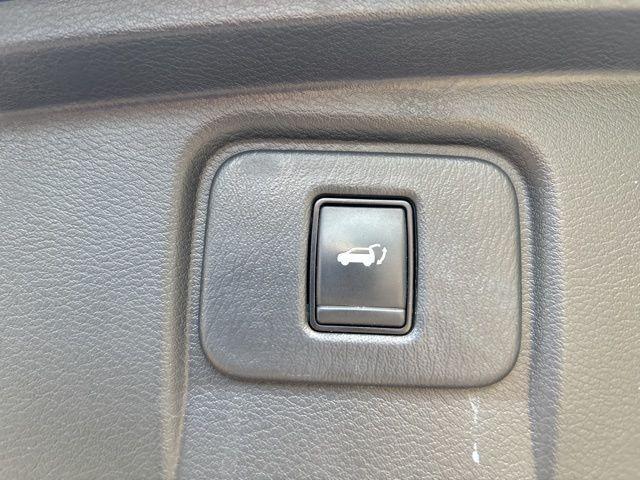 used 2022 Nissan Murano car, priced at $25,000