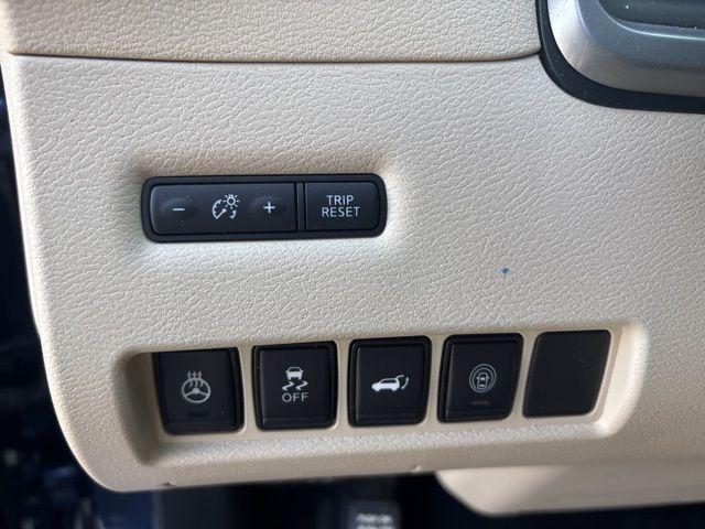 used 2022 Nissan Murano car, priced at $25,000
