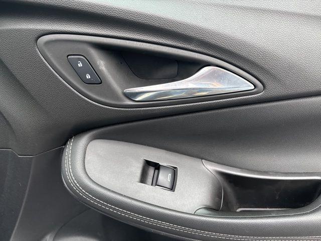 used 2022 Buick Encore GX car, priced at $21,500