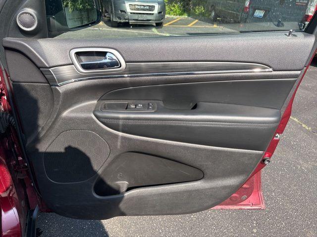 used 2019 Jeep Grand Cherokee car, priced at $15,698