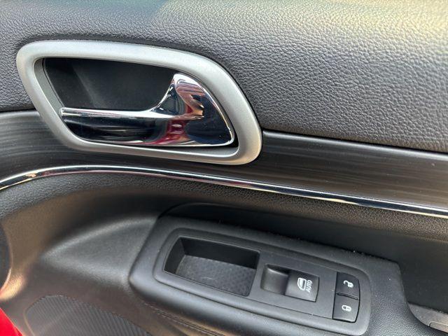 used 2019 Jeep Grand Cherokee car, priced at $15,698