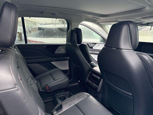 new 2025 Lincoln Aviator car