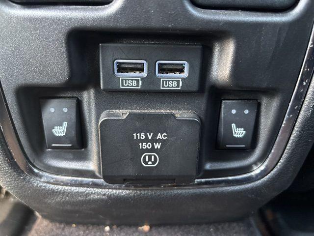 used 2018 Jeep Grand Cherokee car, priced at $15,561