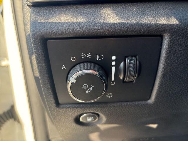 used 2018 Jeep Grand Cherokee car, priced at $15,561