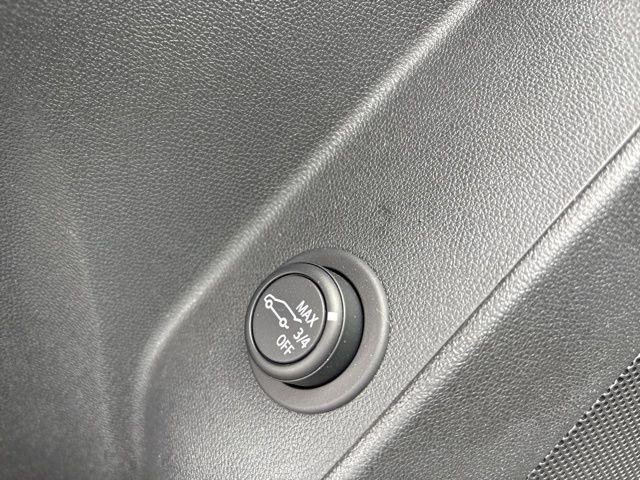 used 2022 Chevrolet Equinox car, priced at $22,000