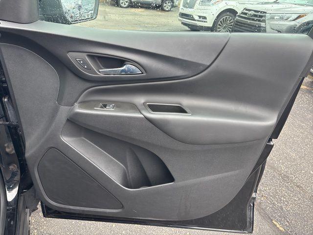 used 2022 Chevrolet Equinox car, priced at $22,000