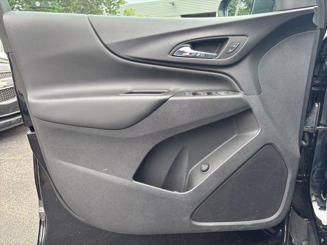 used 2022 Chevrolet Equinox car, priced at $22,000