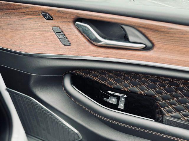 used 2025 Jeep Grand Cherokee car, priced at $52,000