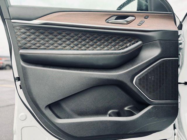 used 2025 Jeep Grand Cherokee car, priced at $52,000