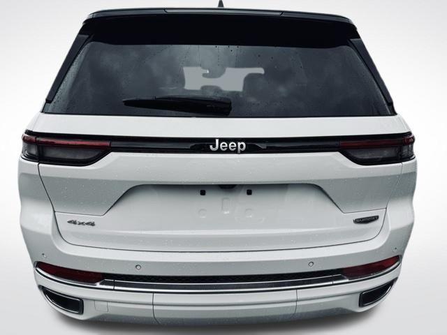 used 2025 Jeep Grand Cherokee car, priced at $52,000