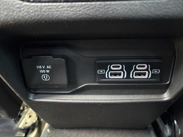 used 2022 Jeep Grand Cherokee car, priced at $33,603