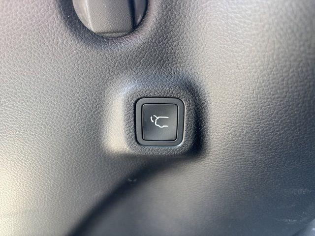 used 2022 Jeep Compass car, priced at $23,500