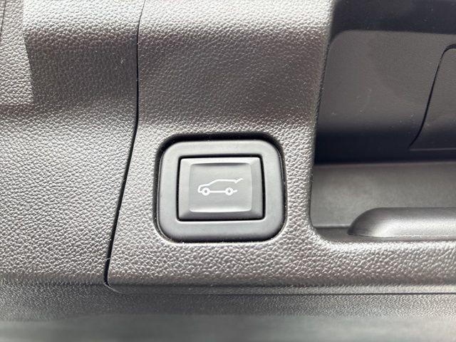 used 2023 GMC Acadia car, priced at $32,000