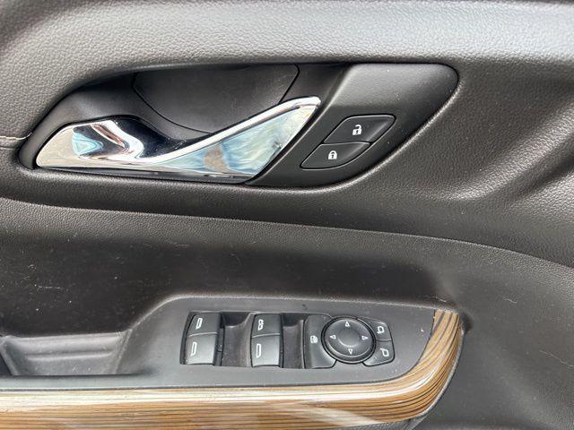 used 2023 GMC Acadia car, priced at $32,000