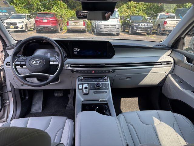 used 2024 Hyundai Palisade car, priced at $37,000