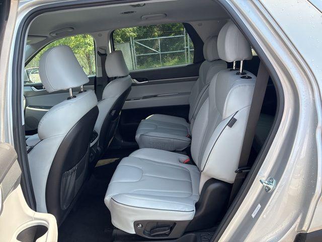 used 2024 Hyundai Palisade car, priced at $37,000