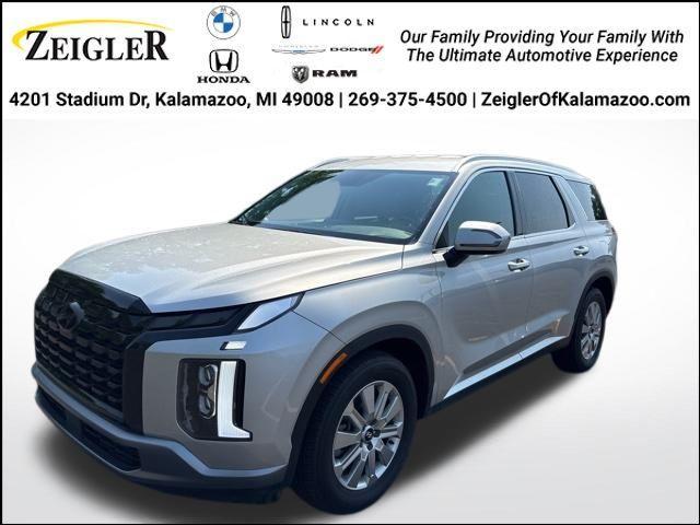 used 2024 Hyundai Palisade car, priced at $37,000