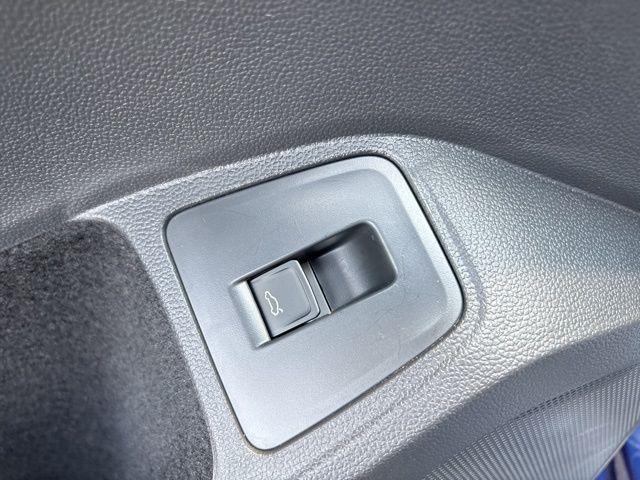used 2021 Volkswagen Tiguan car, priced at $23,777