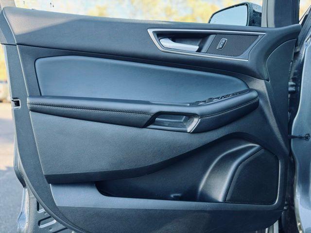 used 2023 Ford Edge car, priced at $27,000