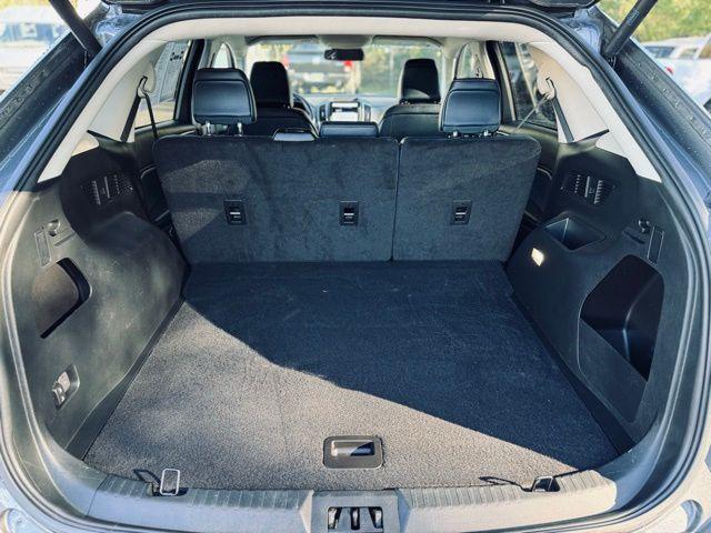 used 2023 Ford Edge car, priced at $27,000