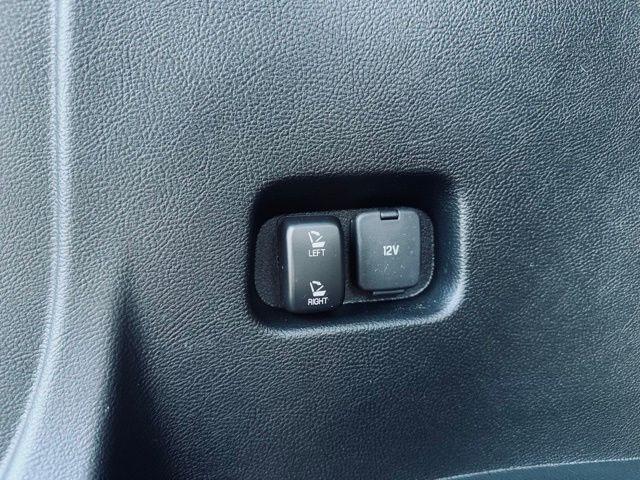 used 2023 Ford Edge car, priced at $27,000