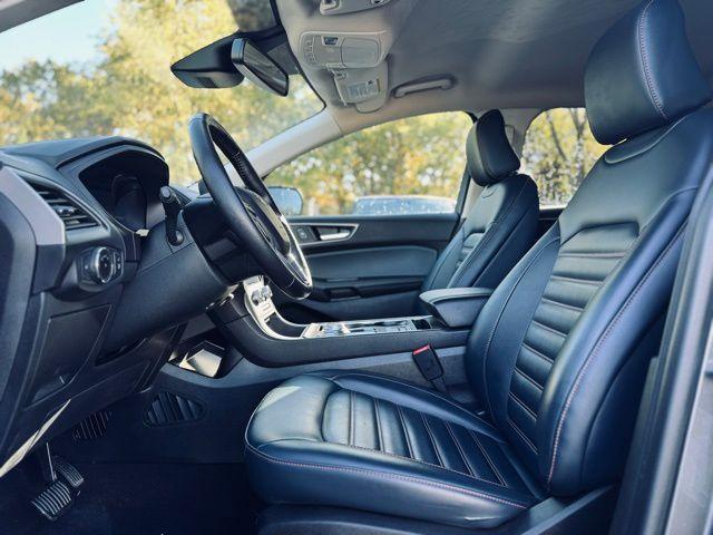 used 2023 Ford Edge car, priced at $27,000