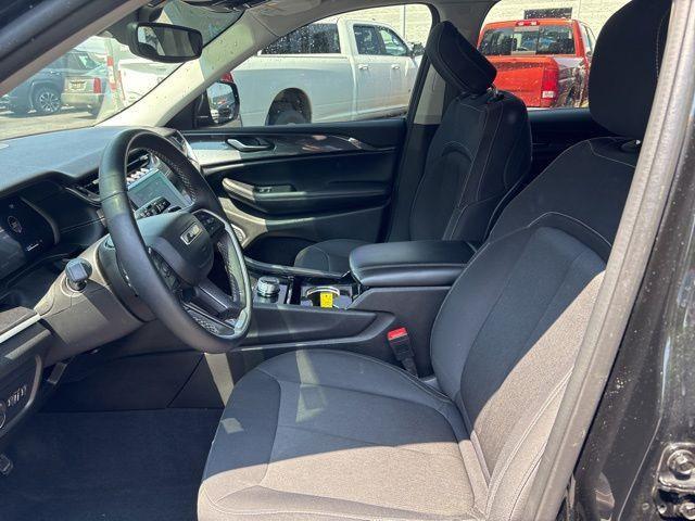 used 2022 Jeep Grand Cherokee car, priced at $29,000