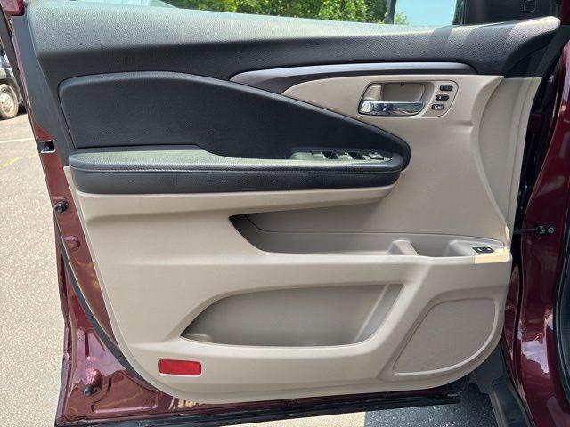 used 2022 Honda Pilot car, priced at $32,623