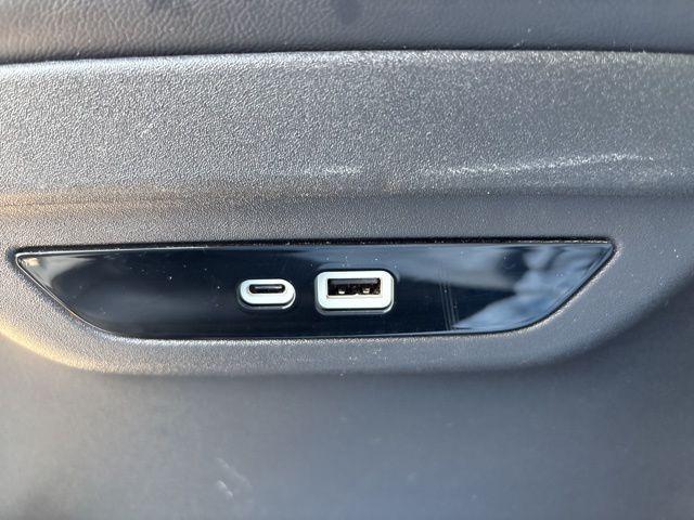 used 2024 Chrysler Pacifica car, priced at $34,692