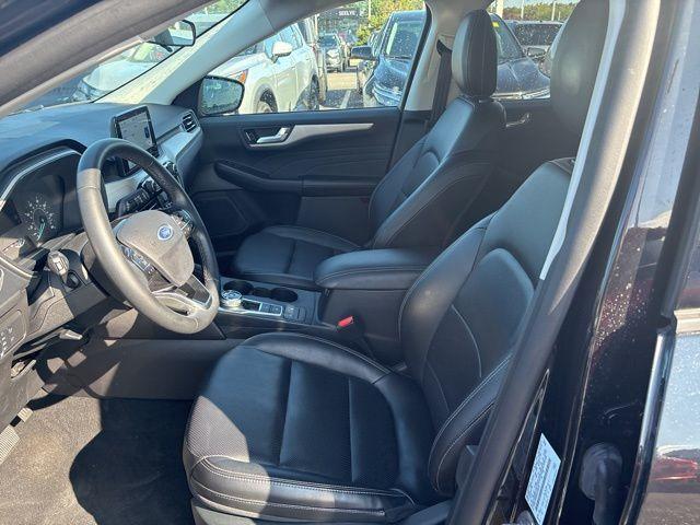 used 2022 Ford Escape car, priced at $21,500