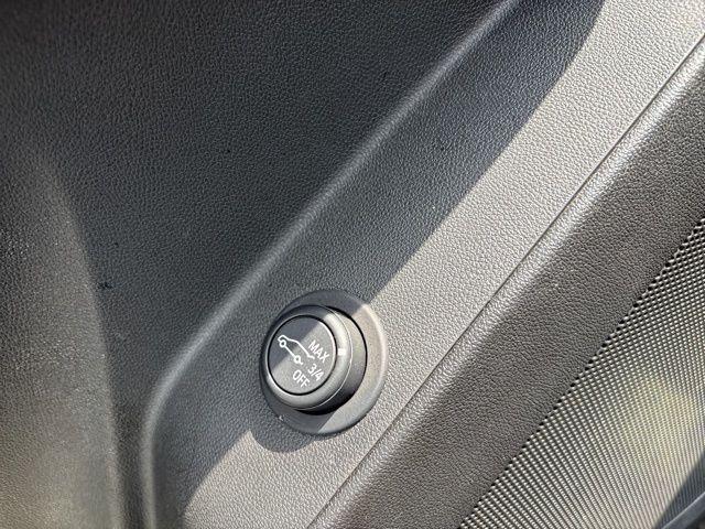 used 2022 Chevrolet Equinox car, priced at $22,000
