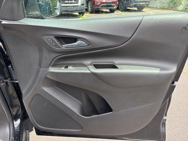 used 2022 Chevrolet Equinox car, priced at $22,000