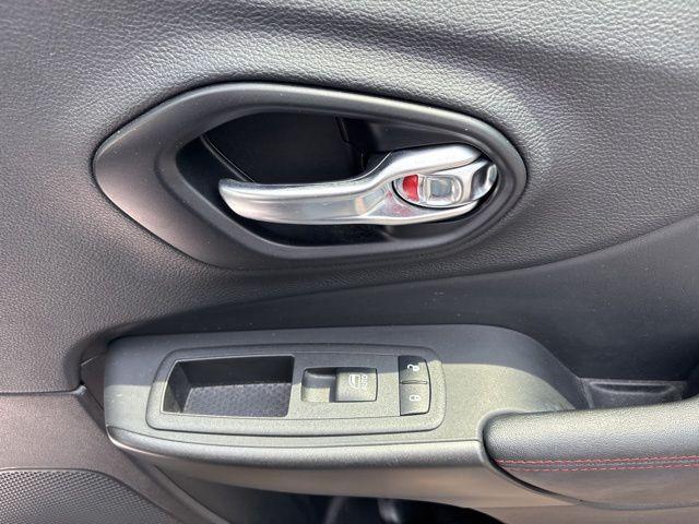 used 2022 Jeep Cherokee car, priced at $28,500