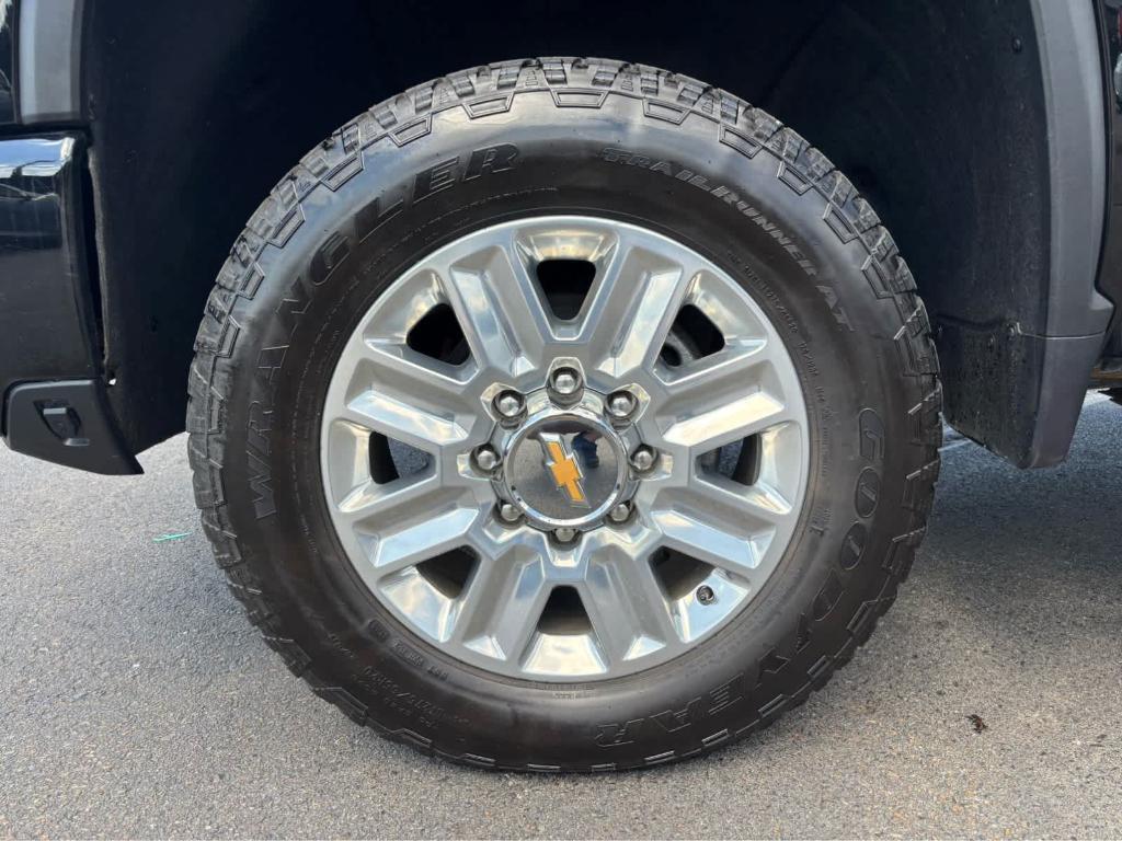 used 2024 Chevrolet Silverado 2500 car, priced at $76,975