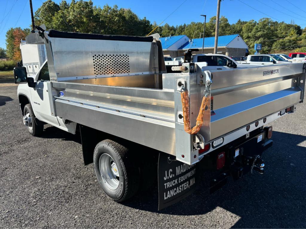 new 2025 Chevrolet Silverado 3500 car, priced at $51,043