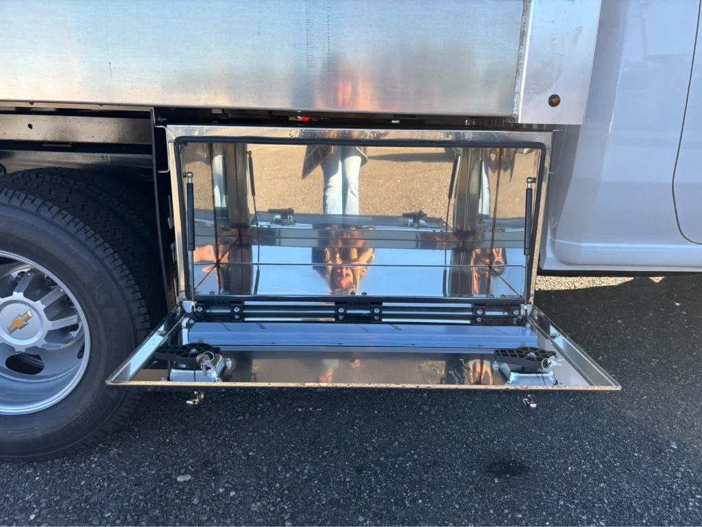 new 2025 Chevrolet Silverado 3500 car, priced at $51,043