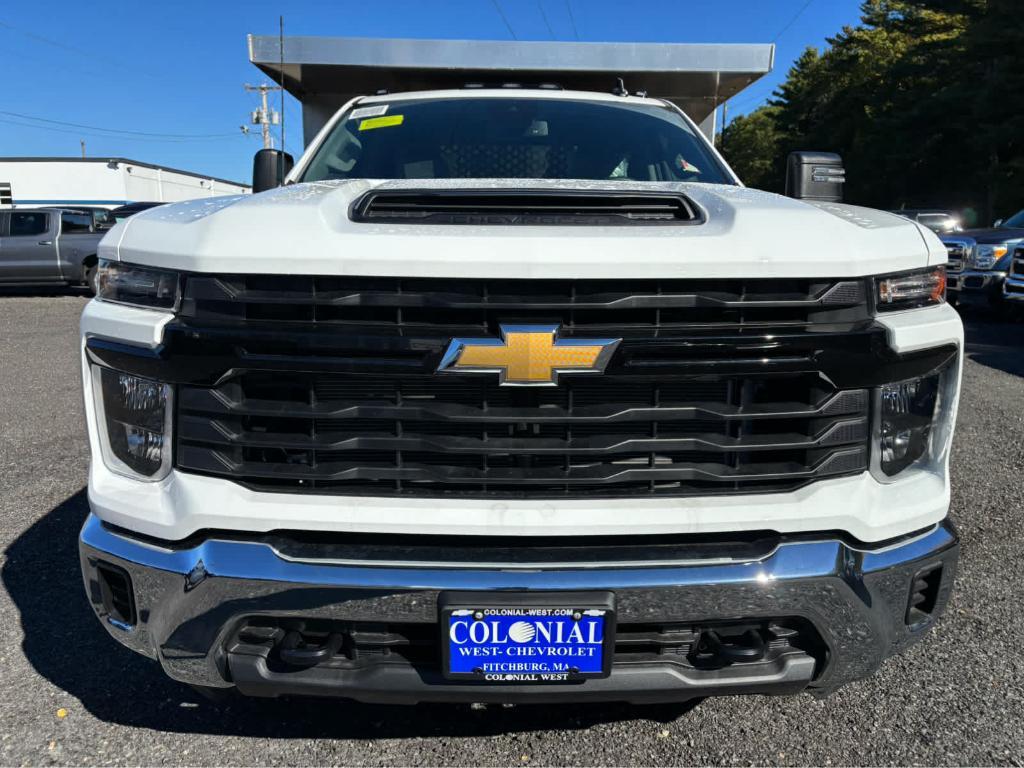 new 2025 Chevrolet Silverado 3500 car, priced at $51,043