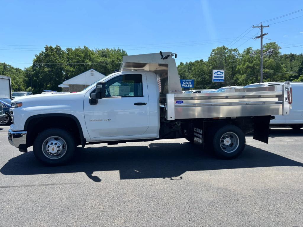 new 2025 Chevrolet Silverado 3500 car, priced at $51,043