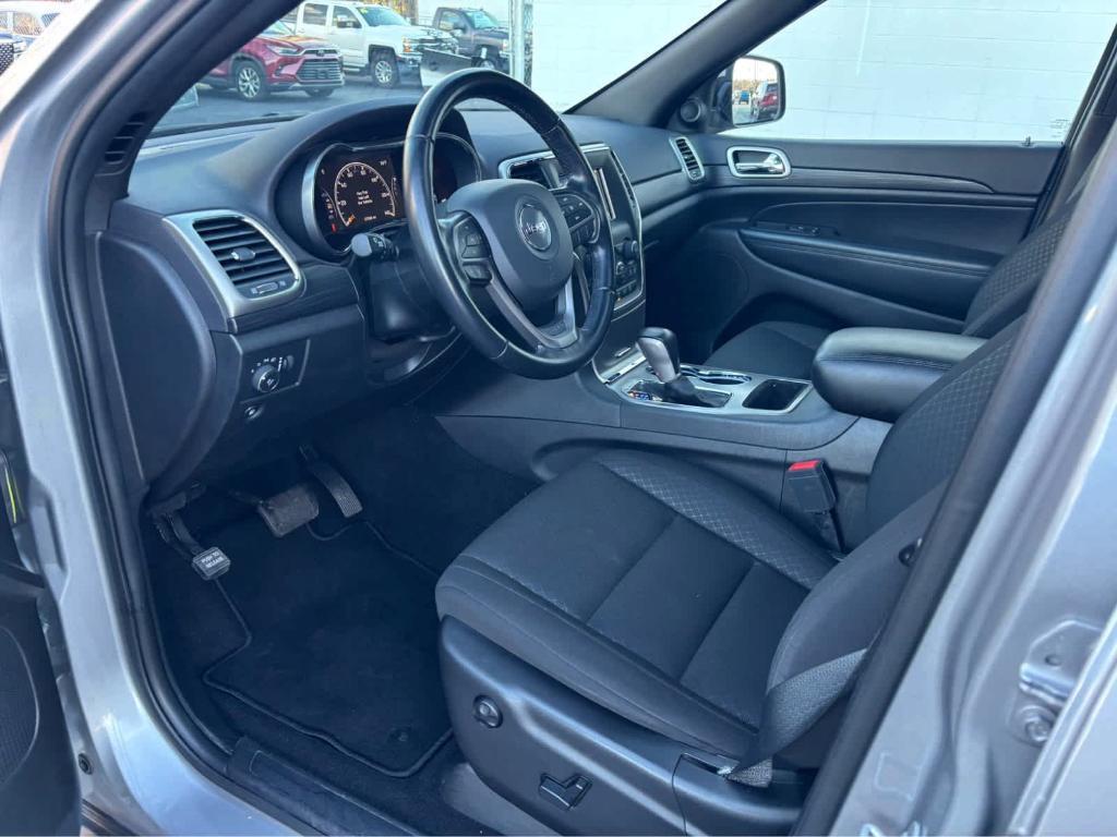 used 2021 Jeep Grand Cherokee car, priced at $27,975