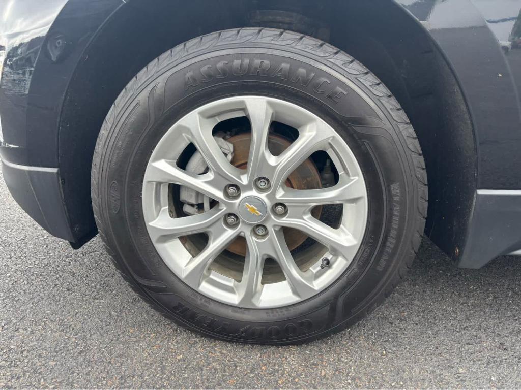 used 2021 Chevrolet Equinox car, priced at $17,975