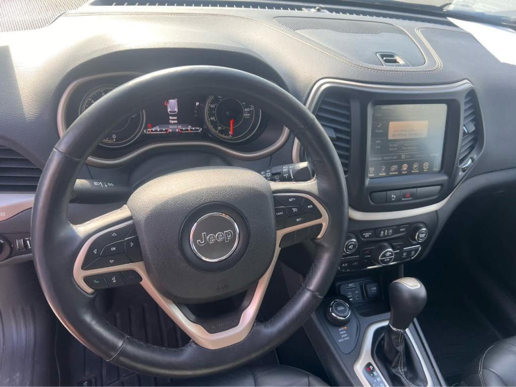 used 2018 Jeep Cherokee car, priced at $21,975