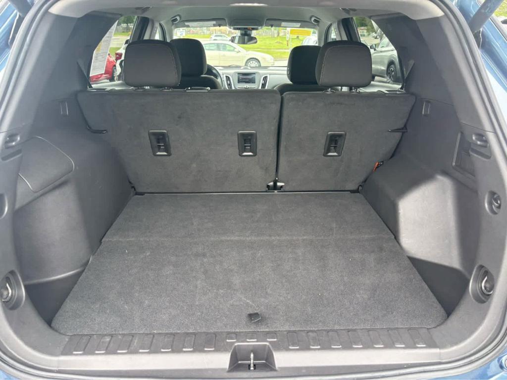 used 2024 Chevrolet Equinox car, priced at $25,975